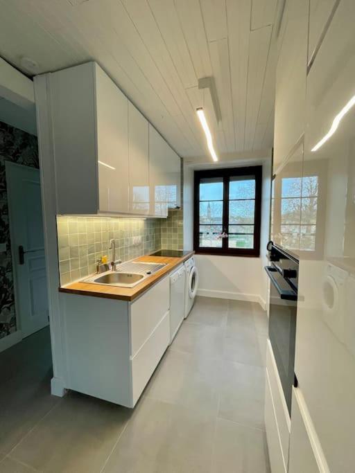 Appartement En Plein Centre Ville Milly-la-Foret Exteriér fotografie